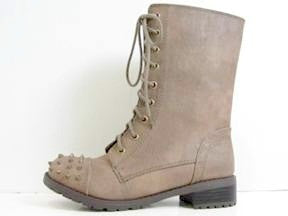 Butter <br> taupe combat boot