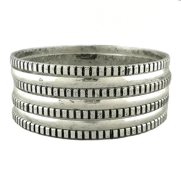 Maxine <br> textured silver bangles