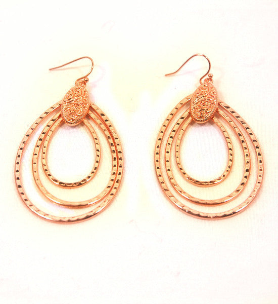 Vivian <br> rose gold earrings