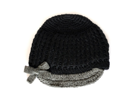 Rae <br> two-toned knit hat with bow <br> *more colors*