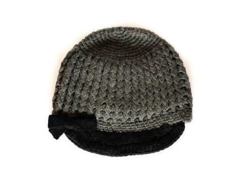 Rae <br> two-toned knit hat with bow <br> *more colors*